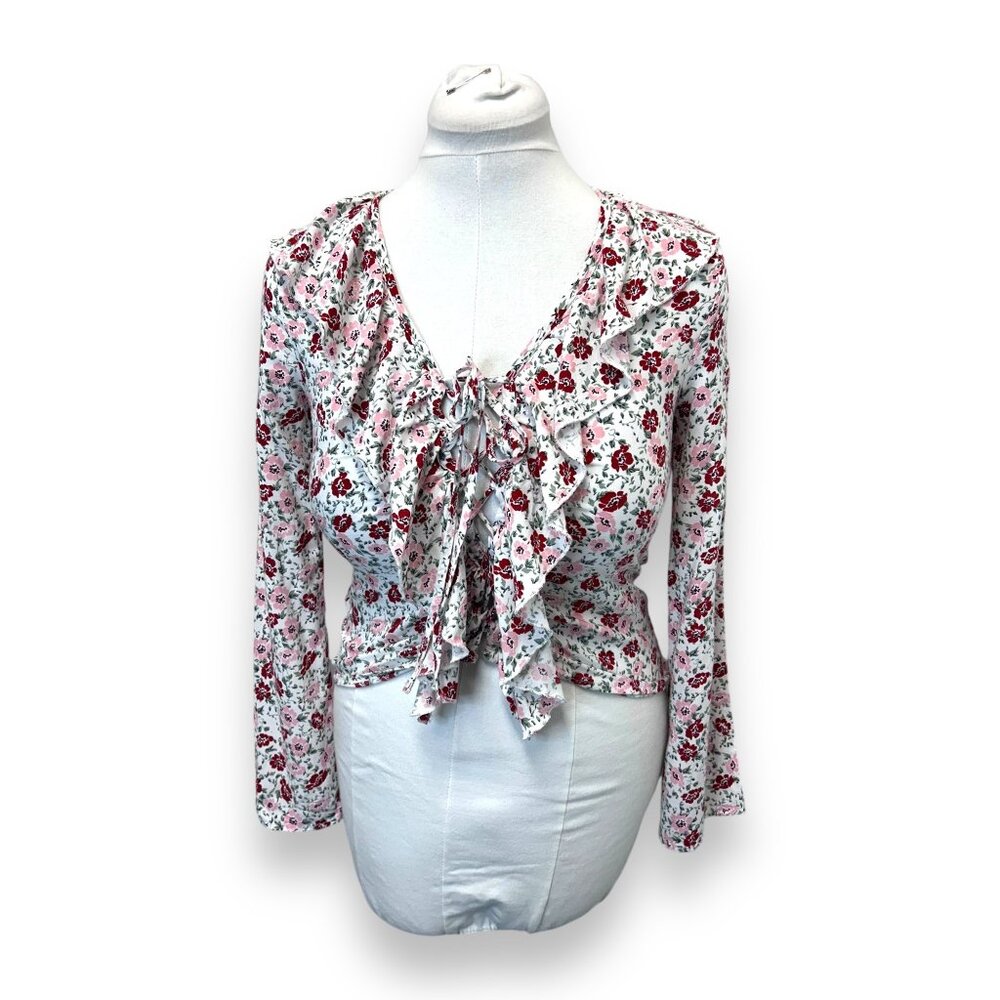 Rue 21 Women’s Long Sleeve Lace Up Front Floral V-Neck Cropped Ruffle Blouse M